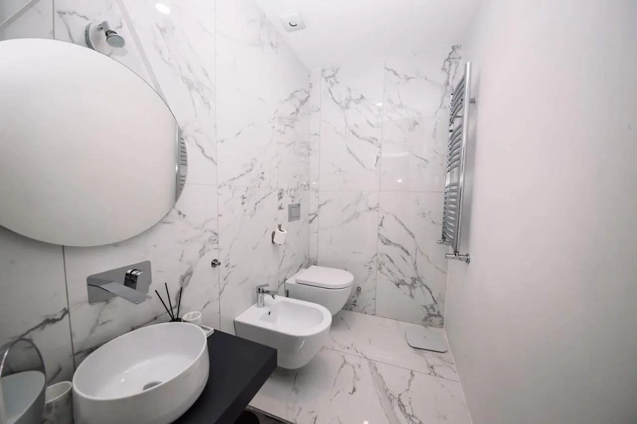 Fellini Design Suites Romе Guest house