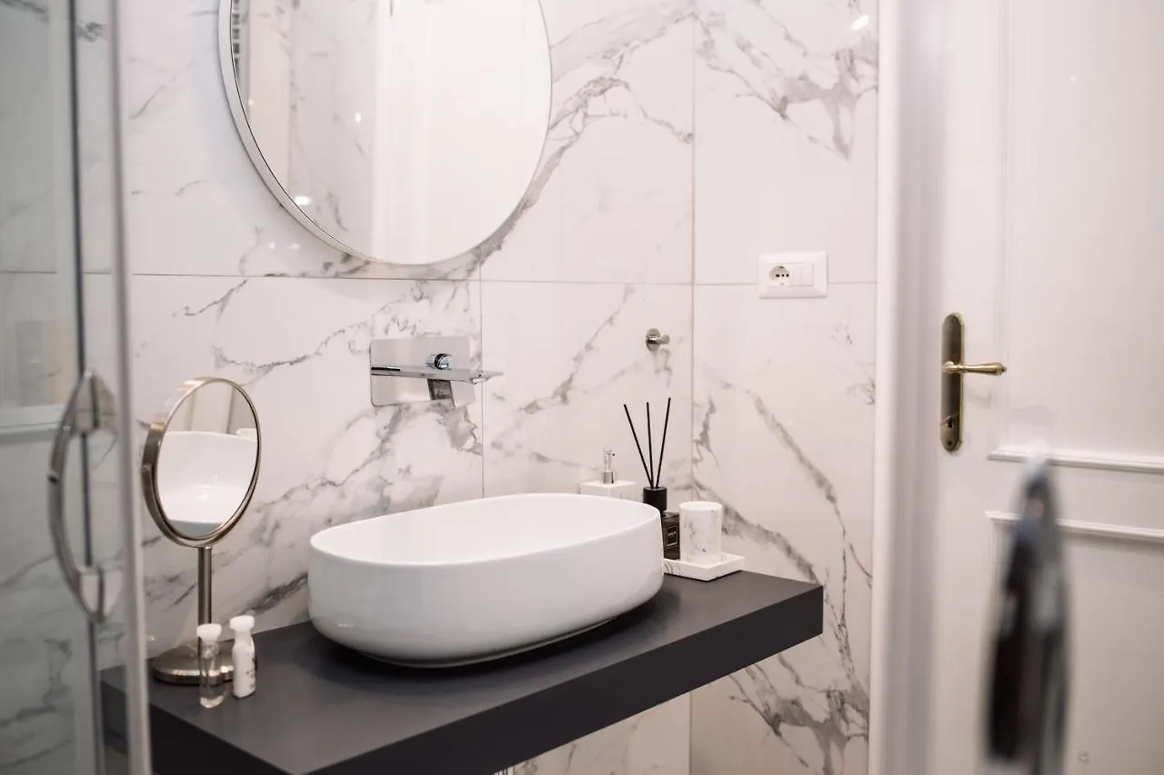 Fellini Design Suites Romе Pensjonat Rzym