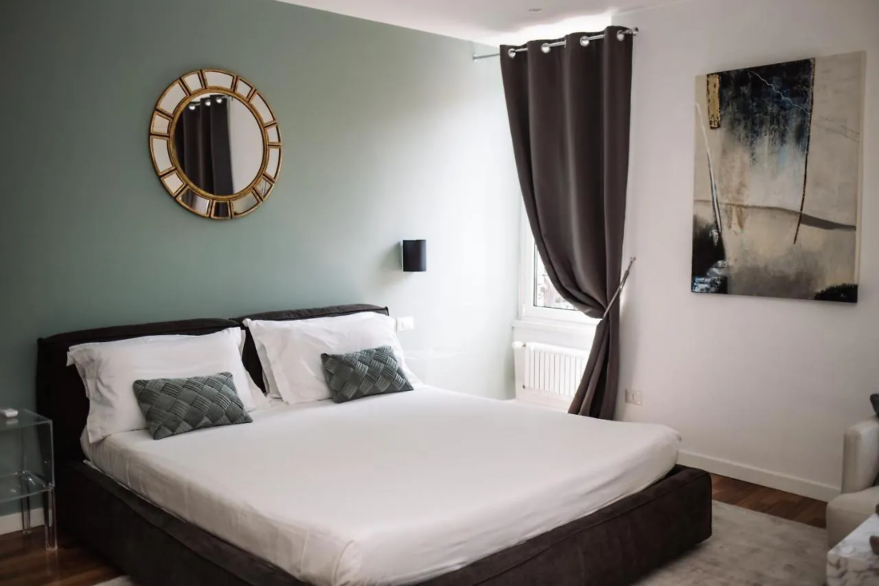 Guest house Fellini Design Suites Romе