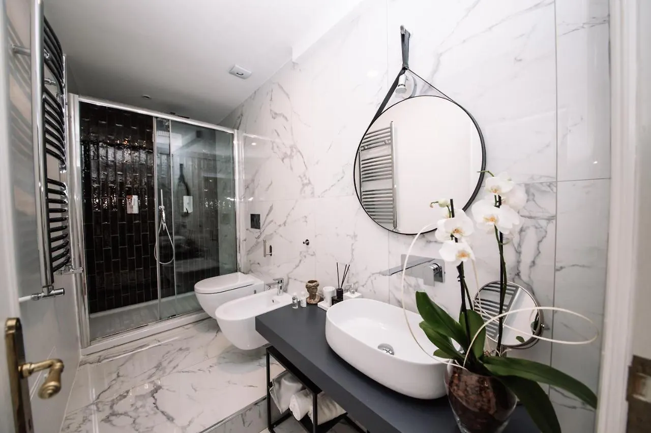 Guest house Fellini Design Suites Romе