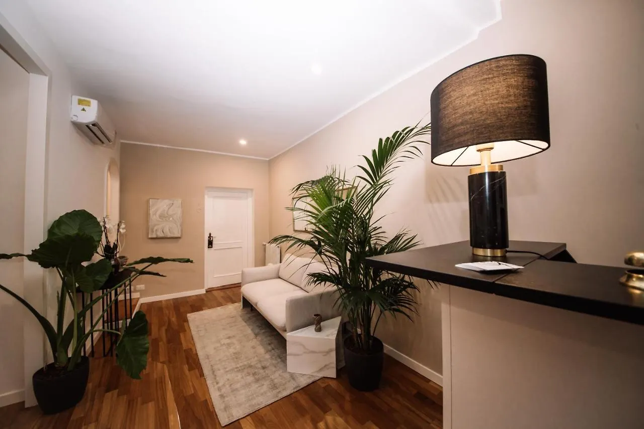 Fellini Design Suites Romе Rome